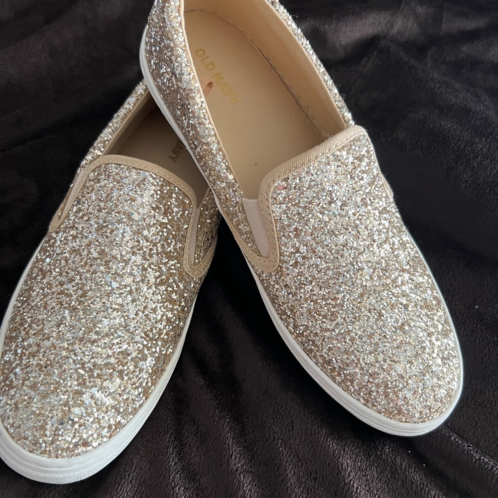 GOLD GLITTER SLIP ON TENNIS SHOES $10.00